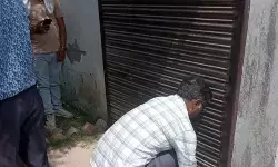 ग्रेटर नोएडा: वैदपुरा और खोदना कलां में अवैध निर्माण पर बड़ी कार्रवाई, निर्माणाधीन भवन सील ग्रेटर नोएडा: वैदपुरा और खोदना कलां में अवैध निर्माण पर बड़ी कार्रवाई, निर्माणाधीन भवन सील