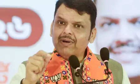 महाराष्ट्र: कक्षा एक से 10वीं तक मराठी नहीं पढ़ाने वाले स्कूलों पर कार्रवाई की तैयारी, वसूला जाएगा जुर्माना महाराष्ट्र: कक्षा एक से 10वीं तक मराठी नहीं पढ़ाने वाले स्कूलों पर कार्रवाई की तैयारी, वसूला जाएगा जुर्माना