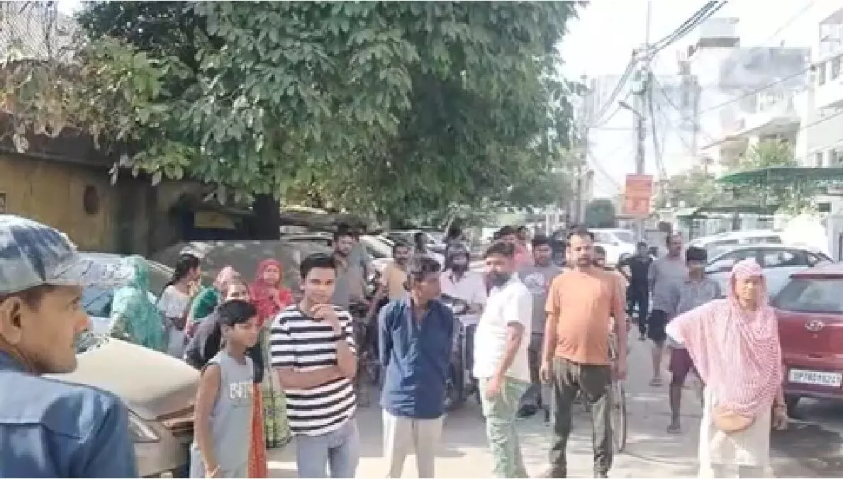 कानपुर डबल मर्डर से दहला, पिता ने ही काटा 11 साल की जुड़वां बेटियों रिद्धि-सिद्धिका गला, पत्नी-बेटा ऐसे बचे कानपुर डबल मर्डर से दहला, पिता ने ही काटा 11 साल की जुड़वां बेटियों रिद्धि-सिद्धिका गला, पत्नी-बेटा ऐसे बचे