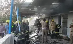 तमिलनाडु की पटाखा फैक्ट्री में जोरदार धमाका, 16 लोगों की मौत, कई घायल तमिलनाडु की पटाखा फैक्ट्री में जोरदार धमाका, 16 लोगों की मौत, कई घायल