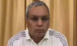 पत्नी के लिए स्टैंड नहीं ले पाए...: ओपी राजभर का अखिलेश यादव पर तीखा पलटवार, महिला आरक्षण पर छिड़ी जंग पत्नी के लिए स्टैंड नहीं ले पाए...: ओपी राजभर का अखिलेश यादव पर तीखा पलटवार, महिला आरक्षण पर छिड़ी जंग