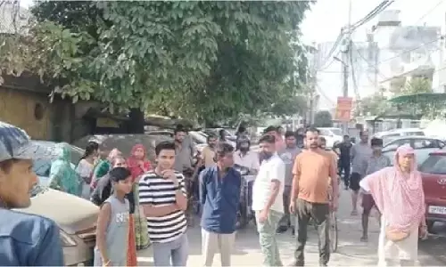 कानपुर डबल मर्डर से दहला, पिता ने ही काटा 11 साल की जुड़वां बेटियों रिद्धि-सिद्धिका गला, पत्नी-बेटा ऐसे बचे कानपुर डबल मर्डर से दहला, पिता ने ही काटा 11 साल की जुड़वां बेटियों रिद्धि-सिद्धिका गला, पत्नी-बेटा ऐसे बचे