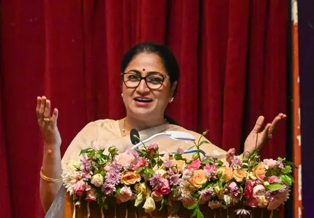 दिल्ली को बदलने का कार्य निरंतर जारी, सरकार ग्राउंड पर है: रेखा गुप्ता दिल्ली को बदलने का कार्य निरंतर जारी, सरकार ग्राउंड पर है: रेखा गुप्ता