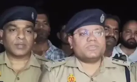 गाजियाबाद में पुलिस और बदमाशों में मुठभेड़, 50 हजार का इनामी बदमाश ढेर गाजियाबाद में पुलिस और बदमाशों में मुठभेड़, 50 हजार का इनामी बदमाश ढेर