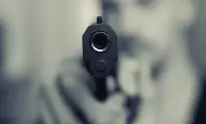 बिहार: सात दिन बाद होने वाली थी शादी, कारतूस लोड करते समय चली गोली से युवक की मौत बिहार: सात दिन बाद होने वाली थी शादी, कारतूस लोड करते समय चली गोली से युवक की मौत