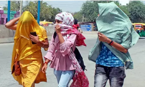 उत्तर भारत में लू का प्रहार तेज, सात दिन में पारा पहुंचेगा 45 डिग्री के पार; मौसम विभाग का अलर्ट जारी उत्तर भारत में लू का प्रहार तेज, सात दिन में पारा पहुंचेगा 45 डिग्री के पार; मौसम विभाग का अलर्ट जारी