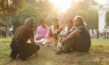 इम्तियाज अली ने दिखाई फिल्म मैं वापस आऊंगा के सेट की खूबसूरत तस्वीर इम्तियाज अली ने दिखाई फिल्म मैं वापस आऊंगा के सेट की खूबसूरत तस्वीर