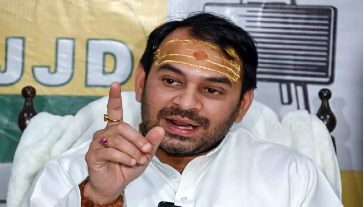 राहुल गांधी से नहीं चलने वाला, प्रियंका ही संभालें INDIA अलायंस की कमान: तेज प्रताप यादव राहुल गांधी से नहीं चलने वाला, प्रियंका ही संभालें INDIA अलायंस की कमान: तेज प्रताप यादव