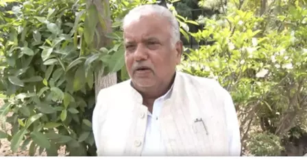 बिहार: नीतीश कुमार का बड़ा फैसला, श्रवण कुमार बने JDU विधायक दल के नेता बिहार: नीतीश कुमार का बड़ा फैसला, श्रवण कुमार बने JDU विधायक दल के नेता