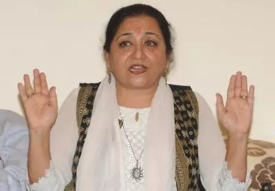 लेखिका मधु किश्वर की बढ़ी मुश्किलें: भ्रामक वीडियो पोस्ट करने पर चंडीगढ़ में FIR दर्ज; दिल्ली पहुंची पुलिस लेखिका मधु किश्वर की बढ़ी मुश्किलें: भ्रामक वीडियो पोस्ट करने पर चंडीगढ़ में FIR दर्ज; दिल्ली पहुंची पुलिस