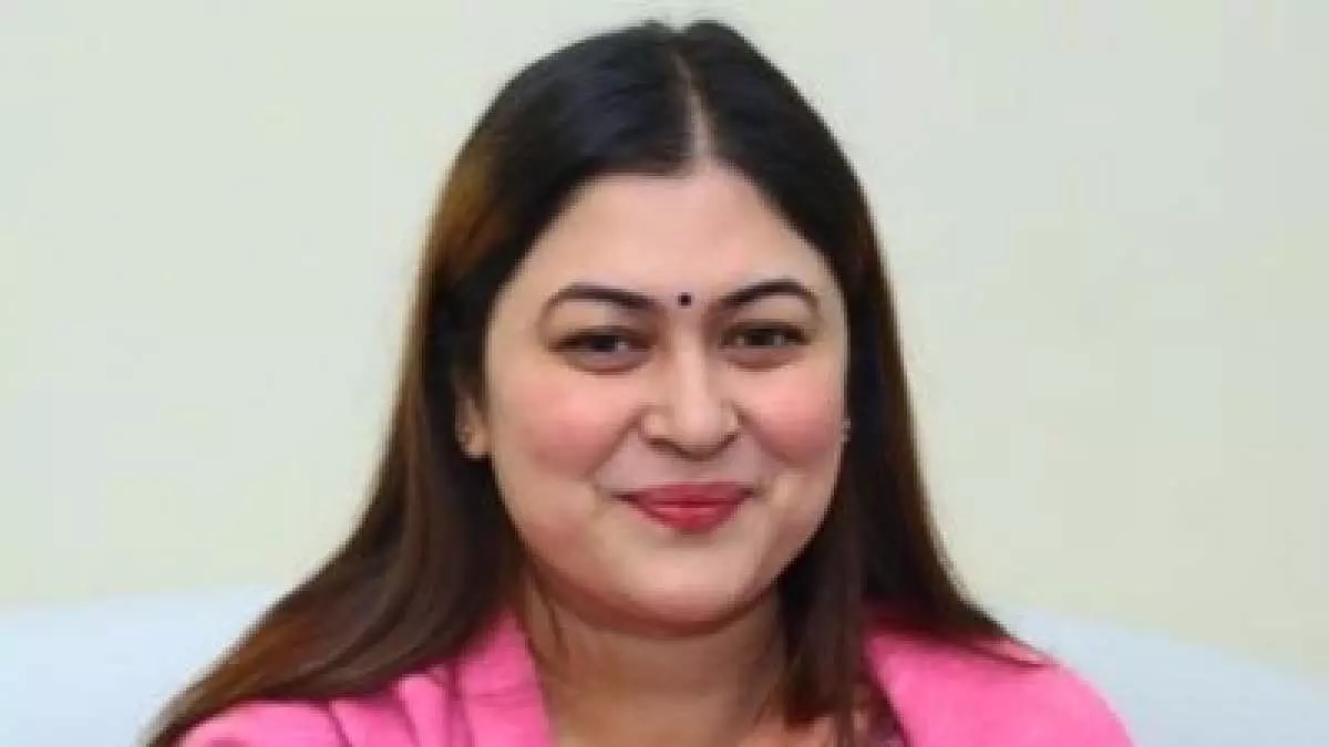 33 प्रतिशत आरक्षण लेकर रहेगी ‘आधी आबादी’: रागिनी नायक 33 प्रतिशत आरक्षण लेकर रहेगी ‘आधी आबादी’: रागिनी नायक