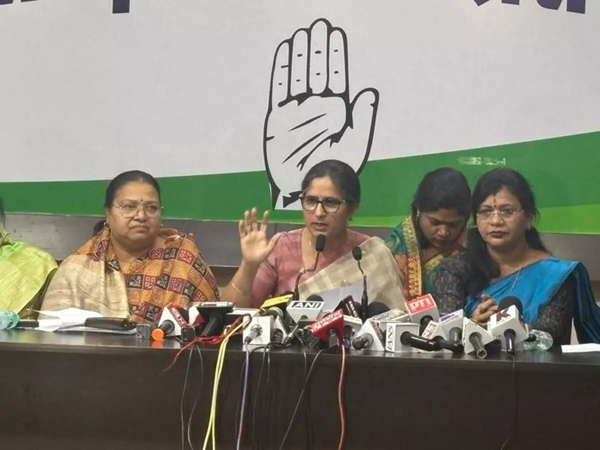 महिलाएं इस बार भाजपा के झांसे में नहीं फसेंगी : रंजीत रंजन महिलाएं इस बार भाजपा के झांसे में नहीं फसेंगी : रंजीत रंजन