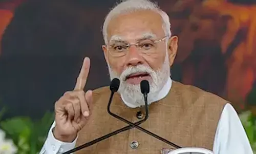 वैश्विक संकट के बीच पीएम मोदी की अपील, बोले- पेट्रोल-डीजल बचाएं, एक साल तक सोना न खरीदें वैश्विक संकट के बीच पीएम मोदी की अपील, बोले- पेट्रोल-डीजल बचाएं, एक साल तक सोना न खरीदें