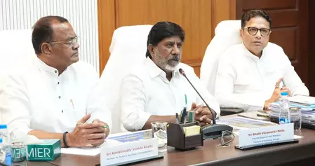 तेलंगाना का लक्ष्य 2028 तक सर्वश्रेष्ठ सड़क नेटवर्क बनाना तेलंगाना का लक्ष्य 2028 तक सर्वश्रेष्ठ सड़क नेटवर्क बनाना