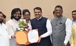 राजा शिवाजी के बीच महाराष्ट्र राज्य परिवहन निगम ने रितेश-जेनेलिया को बनाया ब्रांड एंबेसडर राजा शिवाजी के बीच महाराष्ट्र राज्य परिवहन निगम ने रितेश-जेनेलिया को बनाया ब्रांड एंबेसडर