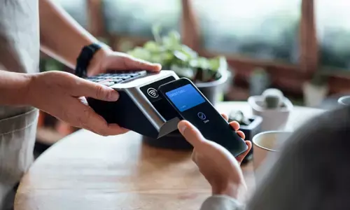 डिजिटल पेमेंट पर RBI की सख्ती: 15 हजार से ऊपर ऑटो पेमेंट के लिए अतिरिक्त सत्यापन अनिवार्य डिजिटल पेमेंट पर RBI की सख्ती: 15 हजार से ऊपर ऑटो पेमेंट के लिए अतिरिक्त सत्यापन अनिवार्य