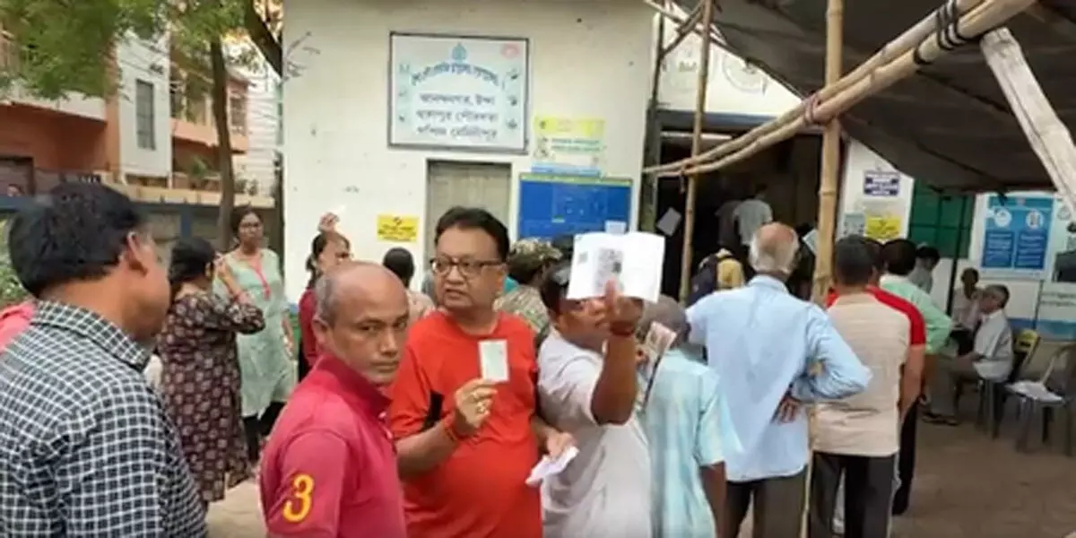 तमिलनाडु और पश्चिम बंगाल में मतदान शुरू, पीएम मोदी बोले- उत्साह के साथ करें मतदान तमिलनाडु और पश्चिम बंगाल में मतदान शुरू, पीएम मोदी बोले- उत्साह के साथ करें मतदान