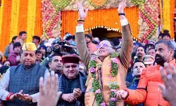 बद्रीनाथ धाम पहुंचे सीएम धामी, प्रधानमंत्री मोदी के नाम से की प्रथम आराधना