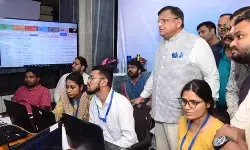 पश्चिम बंगाल के सीईओ स्वयं कर रहे हैं लाइव मॉनिटरिंग, गड़बड़ी करने वालों पर तत्काल कार्रवाई की तैयारी