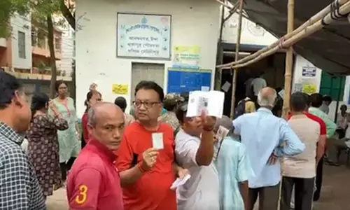 तमिलनाडु और पश्चिम बंगाल में मतदान शुरू, पीएम मोदी बोले- उत्साह के साथ करें मतदान तमिलनाडु और पश्चिम बंगाल में मतदान शुरू, पीएम मोदी बोले- उत्साह के साथ करें मतदान