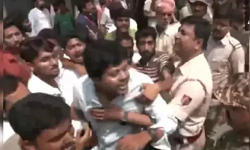 मुर्शिदाबाद में वोटिंग के दौरान झड़प, हुमायूं कबीर के साथ भिड़े TMC समर्थक, सुरक्षाकर्मियों के साथ भी धक्कामुक्की