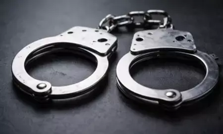 ट्रेनों में मौत बांट रहे नकली साधु, झारखंड में नशीला लड्डू खाने से महिला की मौत, गिरोह का पर्दाफाश ट्रेनों में मौत बांट रहे नकली साधु, झारखंड में नशीला लड्डू खाने से महिला की मौत, गिरोह का पर्दाफाश