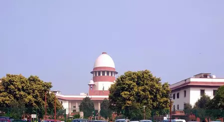 गाजियाबाद बच्ची रेप-मर्डर केस: सुप्रीम कोर्ट ने क्यों लिया जांच को SIT को सौंपने का फैसला? गाजियाबाद बच्ची रेप-मर्डर केस: सुप्रीम कोर्ट ने क्यों लिया जांच को SIT को सौंपने का फैसला?
