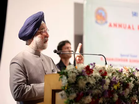 दिल्ली के उपराज्यपाल ने छात्रों से डिजिटल युग में बदलाव के सूत्रधार बनने का आह्वान किया दिल्ली के उपराज्यपाल ने छात्रों से डिजिटल युग में बदलाव के सूत्रधार बनने का आह्वान किया