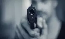 बिहार: गोपालगंज में एक व्यक्ति की गोली मारकर हत्या, लोगों ने दो लुटेरों को पकड़ा बिहार: गोपालगंज में एक व्यक्ति की गोली मारकर हत्या, लोगों ने दो लुटेरों को पकड़ा