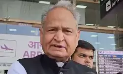 भाजपा कभी सुधर नहीं सकती, राघव चड्ढा समेत कई सांसदों के आप छोड़ने पर गहलोत का तंज