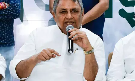हम नीतीश के रास्ते से विचलित नहीं होने वाले: विजय चौधरी