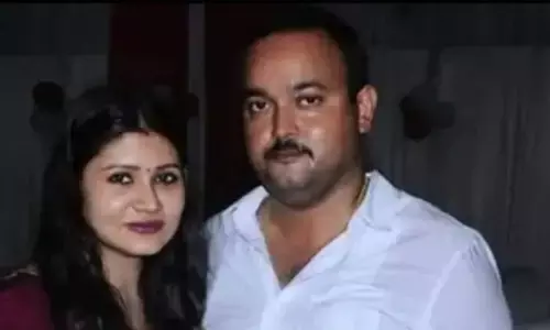 गोरखपुर के कारोबारी अमरीश श्रीवास्तव ने की आत्महत्या… फार्महाउस पर खुद को मारी गोली; क्या थी वजह? गोरखपुर के कारोबारी अमरीश श्रीवास्तव ने की आत्महत्या… फार्महाउस पर खुद को मारी गोली; क्या थी वजह?