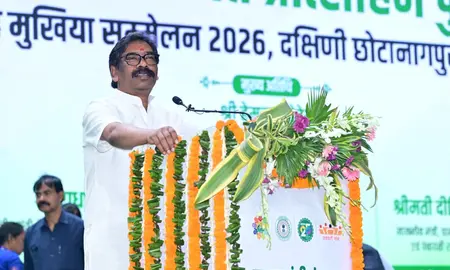 झारखंड: बेहतरीन प्रदर्शन करने वाले पंचायतों को मिला तोहफा, सीएम ने बांटे 9 करोड़