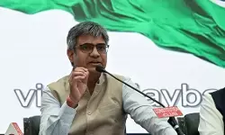 राघव चड्ढा ने नहीं, संदीप पाठक ने दी केजरीवाल को सबसे बड़ी चोट! AAP की चुनावी मशीनरी के असली दिमाग तो वही थे