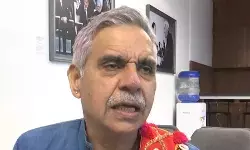 संदीप दीक्षित का तीखा हमला: केजरीवाल के रवैये से खत्म हो जाएगी आम आदमी पार्टी संदीप दीक्षित का तीखा हमला: केजरीवाल के रवैये से खत्म हो जाएगी आम आदमी पार्टी