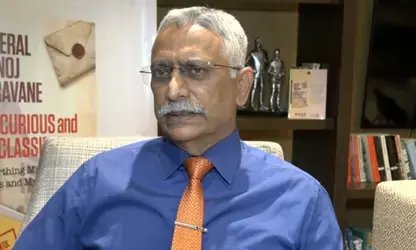 सरकार को सेना पर पूरा भरोसा, फौज को ऑपरेशन के दौरान दी जाती है पूरी छूट..जानें सुरक्षा रणनीति पर क्या बोले जनरल नरवणे सरकार को सेना पर पूरा भरोसा, फौज को ऑपरेशन के दौरान दी जाती है पूरी छूट..जानें सुरक्षा रणनीति पर क्या बोले जनरल नरवणे
