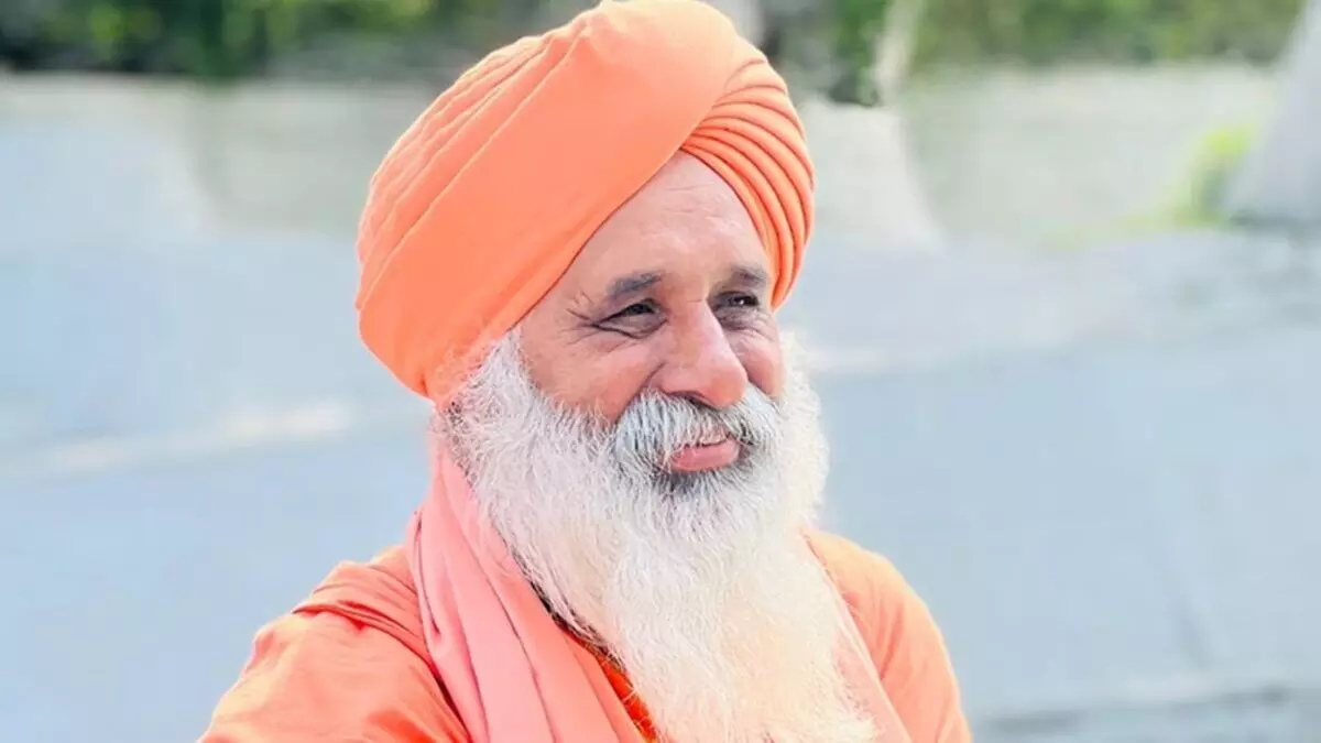 कौन हैं बलवीर सिंह सीचेवाल जिन्होंने बगावत में नहीं छोड़ा केजरीवाल का साथ,‘आजाद समूह’ में शामिल होने का मिला था न्योता कौन हैं बलवीर सिंह सीचेवाल जिन्होंने बगावत में नहीं छोड़ा केजरीवाल का साथ,‘आजाद समूह’ में शामिल होने का मिला था न्योता