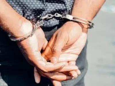 बिहार के नवादा में हैवानियत: शौच के लिए निकली ननद-भाभी के साथ गैंगरेप, पुलिस ने 2 आरोपियों को दबोचा बिहार के नवादा में हैवानियत: शौच के लिए निकली ननद-भाभी के साथ गैंगरेप, पुलिस ने 2 आरोपियों को दबोचा