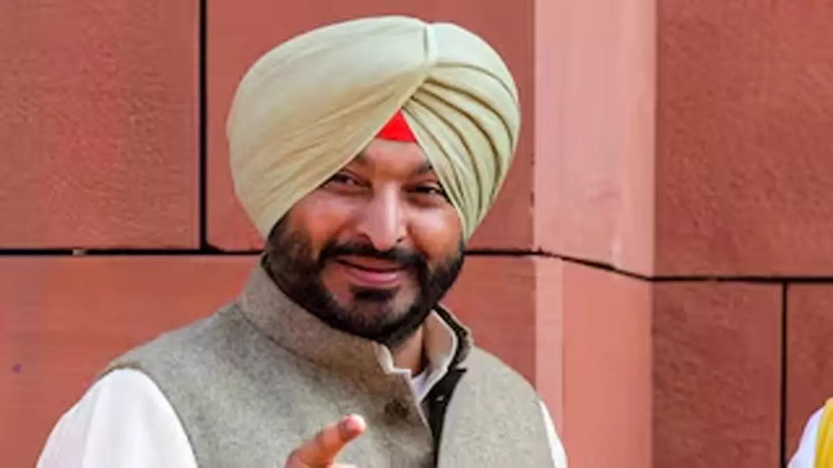 पंजाब सरकार गेहूं की खरीद में विफल रही: रवनीत सिंह बिट्टू पंजाब सरकार गेहूं की खरीद में विफल रही: रवनीत सिंह बिट्टू