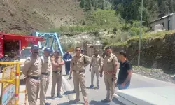 गंगोत्री यात्रा मार्ग पर सुरक्षा का कड़ा पहरा, सीओ उत्तरकाशी ने लिया जमीनी फीडबैक