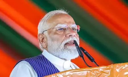 पीएम मोदी का सिक्किम दौरा आज, 4,000 करोड़ रुपये से अधिक की परियोजनाओं का करेंगे अनावरण पीएम मोदी का सिक्किम दौरा आज, 4,000 करोड़ रुपये से अधिक की परियोजनाओं का करेंगे अनावरण