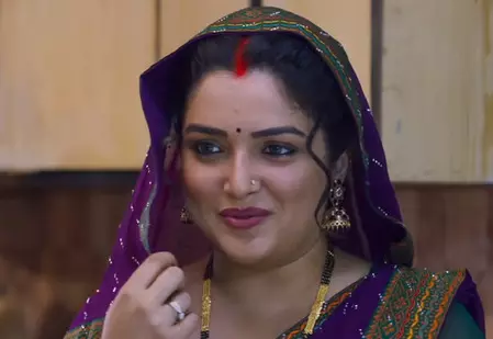 लाखों में एक पवले बानी हम बहुरानी का ट्रेलर रिलीज, दिखी सास-बहू के बीच की मीठी नोक-झोंक लाखों में एक पवले बानी हम बहुरानी का ट्रेलर रिलीज, दिखी सास-बहू के बीच की मीठी नोक-झोंक