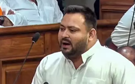 दिल्ली में युवक की हत्या पर भड़के तेजस्वी , कहा- भाजपा सरकार में बिहारी होना सबसे बड़ा अपराध दिल्ली में युवक की हत्या पर भड़के तेजस्वी , कहा- भाजपा सरकार में बिहारी होना सबसे बड़ा अपराध