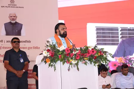 बिहार तेजी से औद्योगिक प्रगति की ओर बढ़ रहा है: सम्राट चौधरी बिहार तेजी से औद्योगिक प्रगति की ओर बढ़ रहा है: सम्राट चौधरी