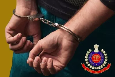 दिल्ली क्राइम: शालीमार बाग में पति ने की पत्नी के प्रेमी की हत्या, वारदात के बाद थाने जाकर किया सरेंडर दिल्ली क्राइम: शालीमार बाग में पति ने की पत्नी के प्रेमी की हत्या, वारदात के बाद थाने जाकर किया सरेंडर