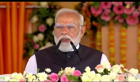 पीएम मोदी का सपा पर प्रहार: परिवारवाद-जातिवाद से ऊपर नहीं उठ सकती सपा, यूपी को रहना होगा सतर्क पीएम मोदी का सपा पर प्रहार: परिवारवाद-जातिवाद से ऊपर नहीं उठ सकती सपा, यूपी को रहना होगा सतर्क