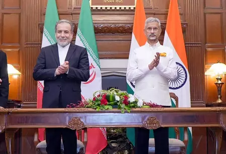 ईरान के विदेश मंत्री अराघची ने एस जयशंकर से की बात, हालात पर हुई चर्चा ईरान के विदेश मंत्री अराघची ने एस जयशंकर से की बात, हालात पर हुई चर्चा