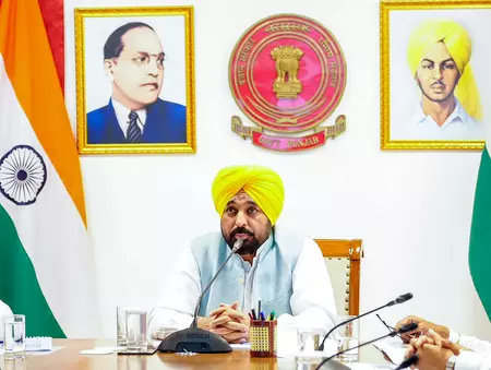मुख्यमंत्री मान और सिसोदिया ने पंजाब के गांवों में तैनात 1,000 पर्यवेक्षकों को संबोधित किया मुख्यमंत्री मान और सिसोदिया ने पंजाब के गांवों में तैनात 1,000 पर्यवेक्षकों को संबोधित किया