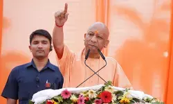 राम, कृष्ण और शिव के संदेश ही भारत की एकता की आधारशिला: सीएम योगी राम, कृष्ण और शिव के संदेश ही भारत की एकता की आधारशिला: सीएम योगी
