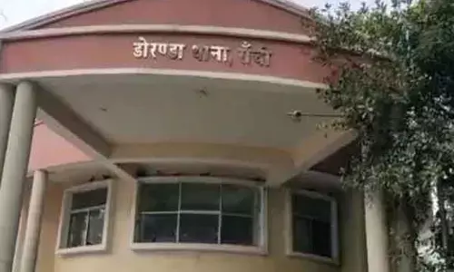 रांचीः कब्र से शव निकालते ही खुला मर्डर का राज, मां की हत्या में बेटी समेत तीन गिरफ्तार